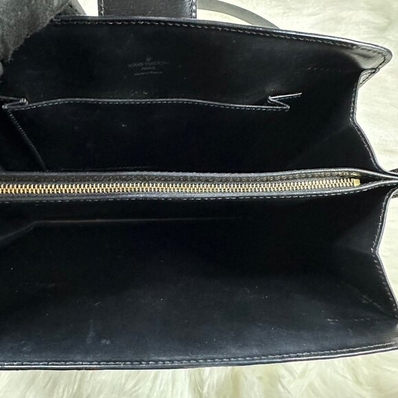 Authentic Louis Vuitton Capuchin Epi Noir Leather Crossbody - Picture 10 of 16